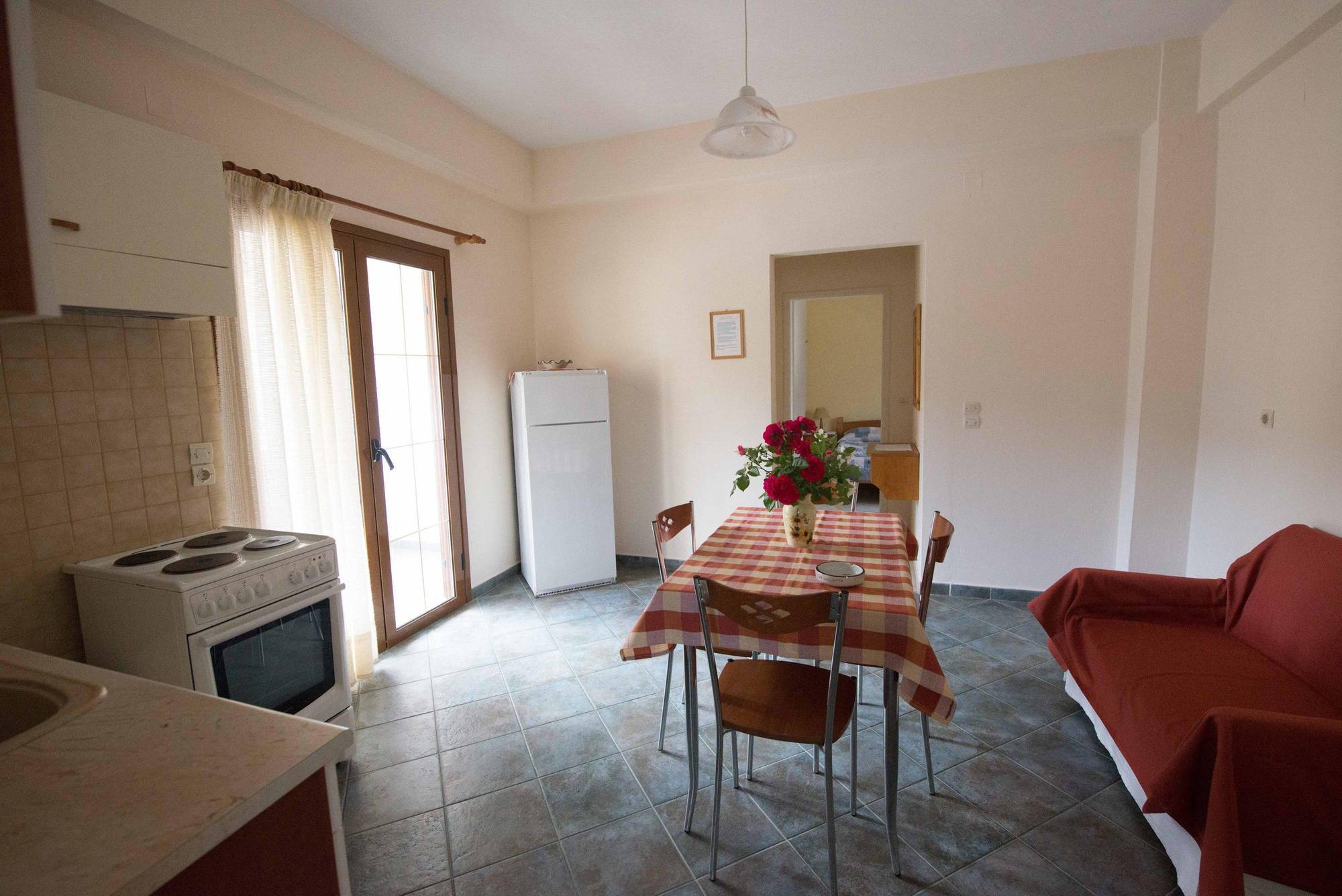 Villa Violetta Ахарави Екстериор снимка